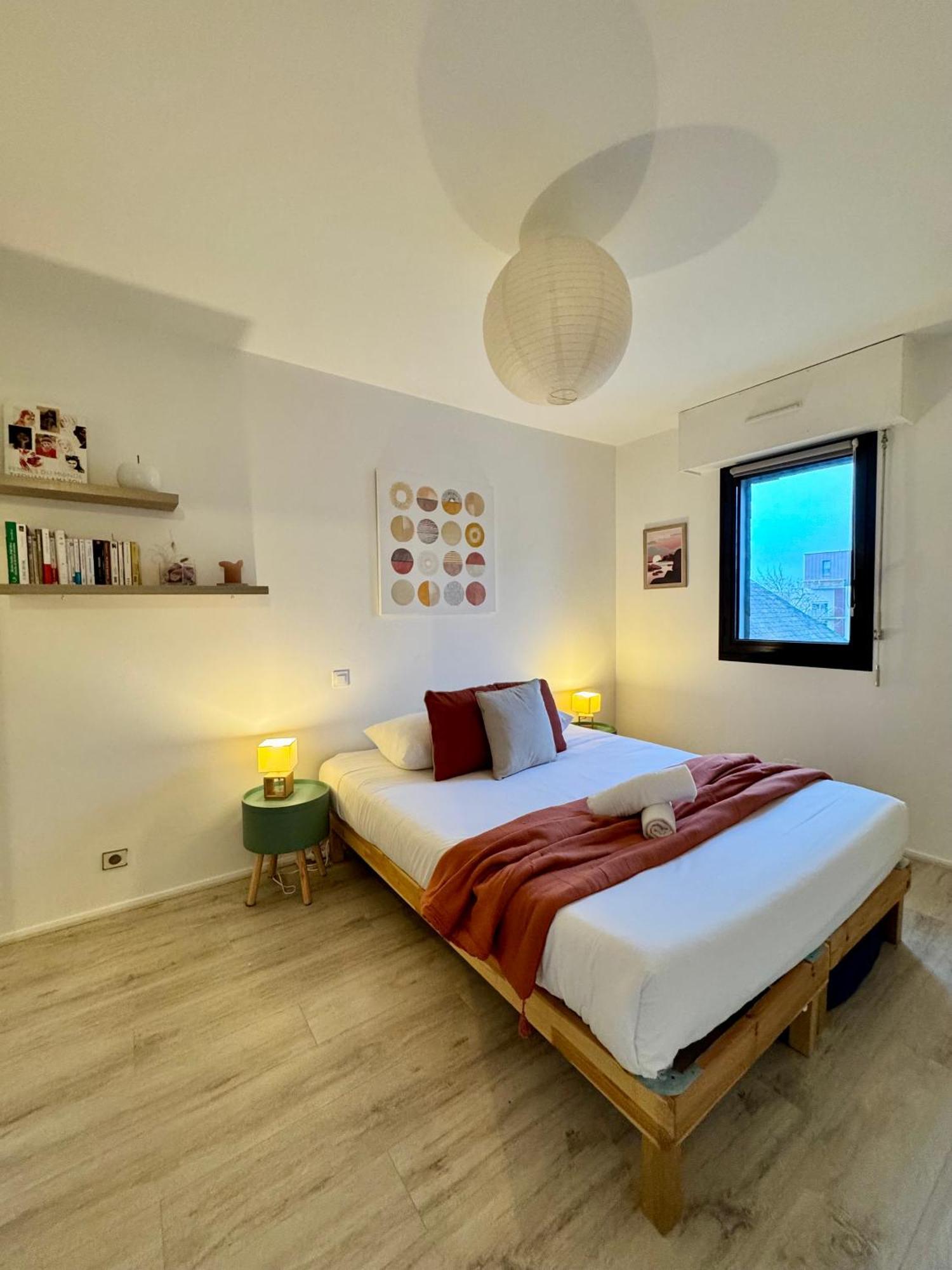 Ferienwohnung Le Nantais, Centre De Rennes Avec Garage Prive Exterior foto